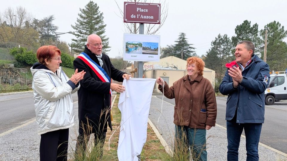 Inauguration de la place de l'Auzon